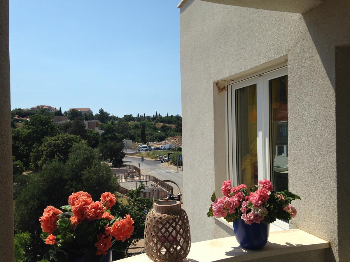 1 Apartmant & 1 Delux Room With Bathroom Dubrovnik Exterior foto